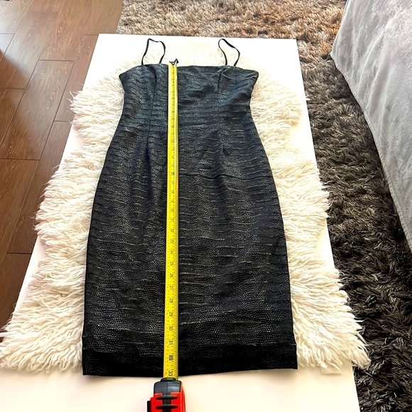 Versace Style Leather-like Fitted MIDI Dress! Perfect 4 Date Night! 💕 - Picture 9 of 16